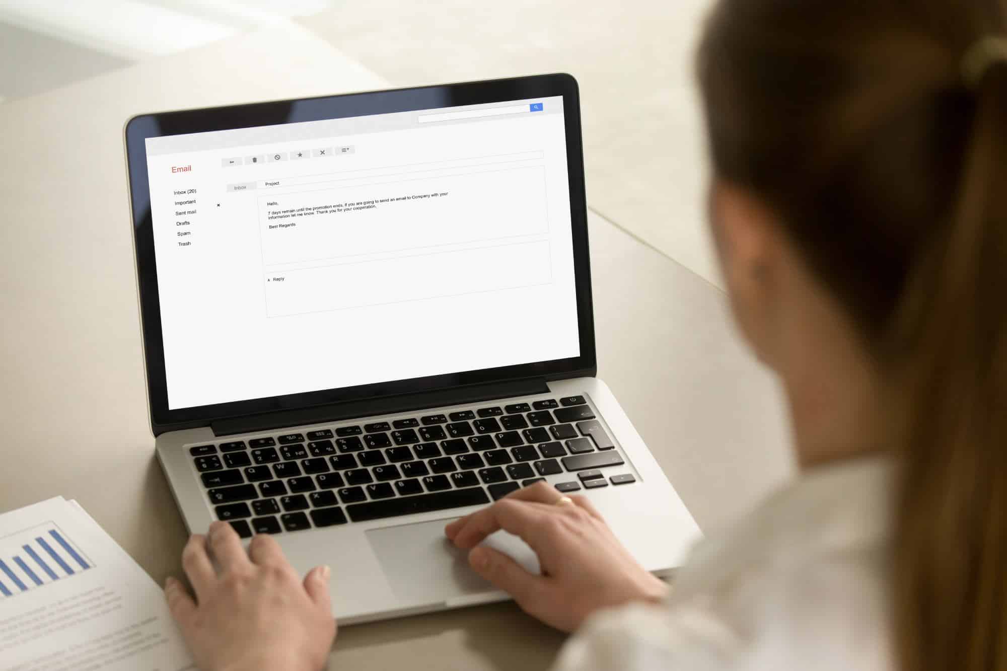 5 exemples de mail pour un premier contact professionnel